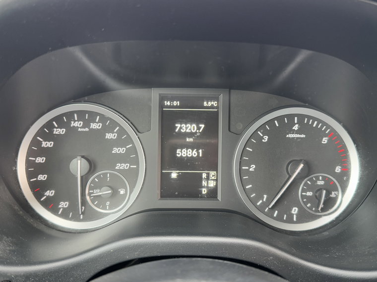 Vehicle Image 24