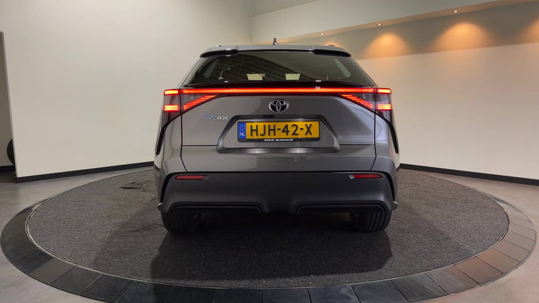 Vehicle Image 20