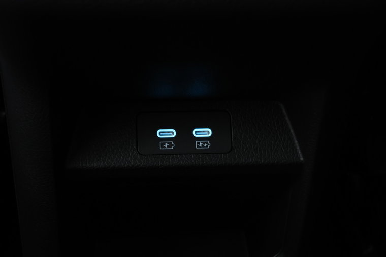 Vehicle Image 41