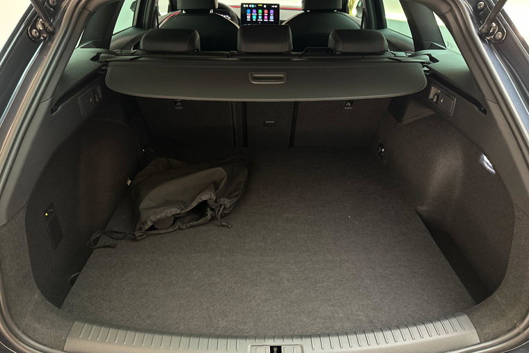 Vehicle Image 28