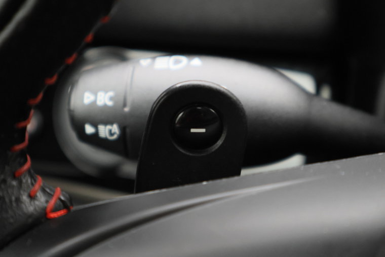 Vehicle Image 39