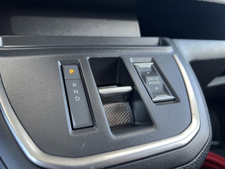 Vehicle Image 36