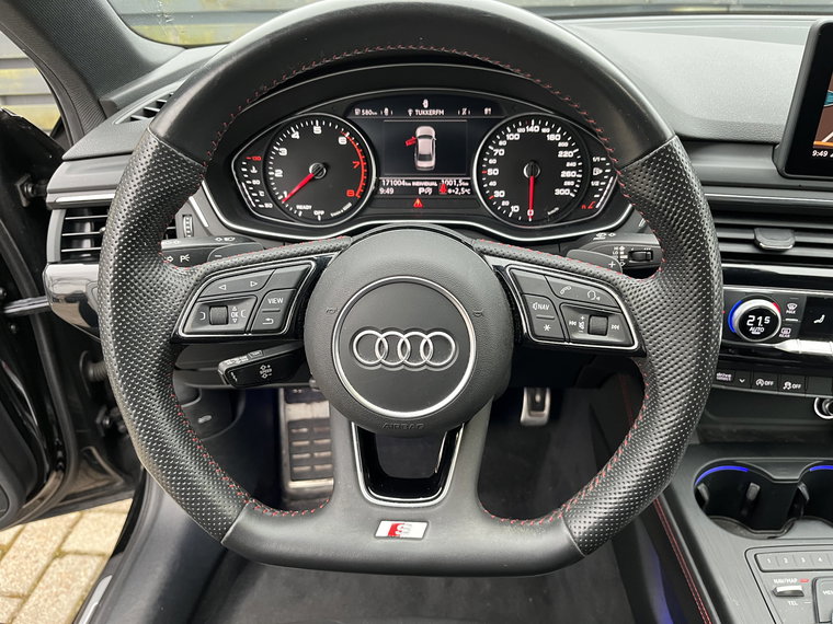 Vehicle Image 19