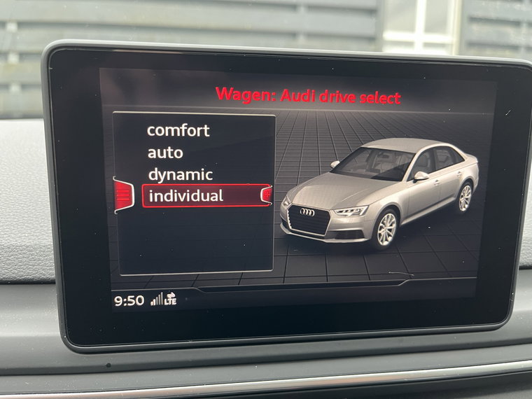 Vehicle Image 23