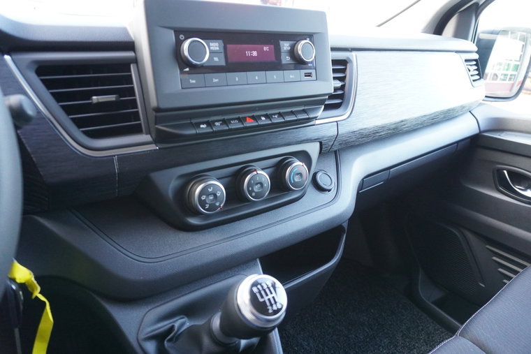 Vehicle Image 24
