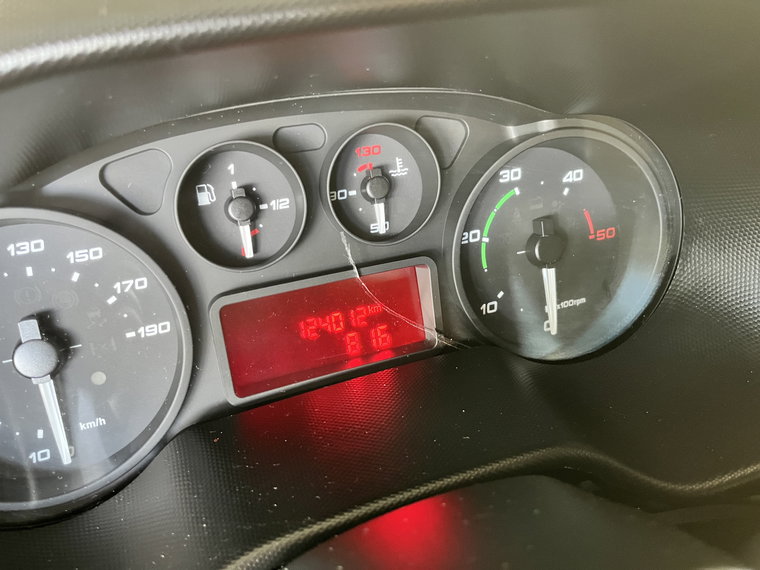 Vehicle Image 35