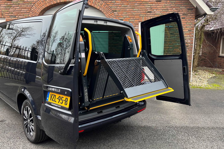 Vehicle Image 27
