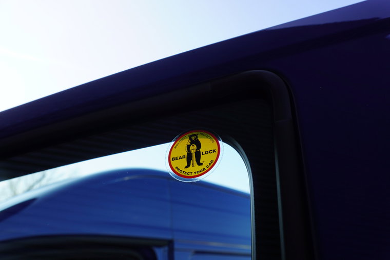 Vehicle Image 21