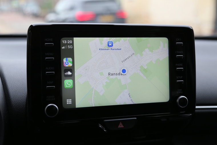 Vehicle Image 8