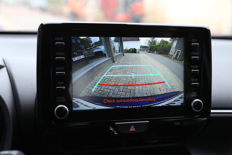 Vehicle Image 10