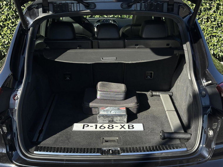 Vehicle Image 33