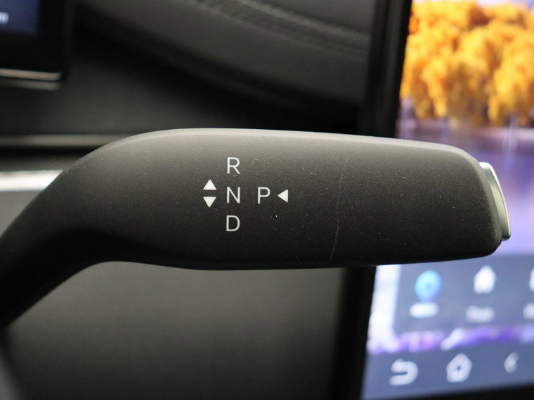 Vehicle Image 26