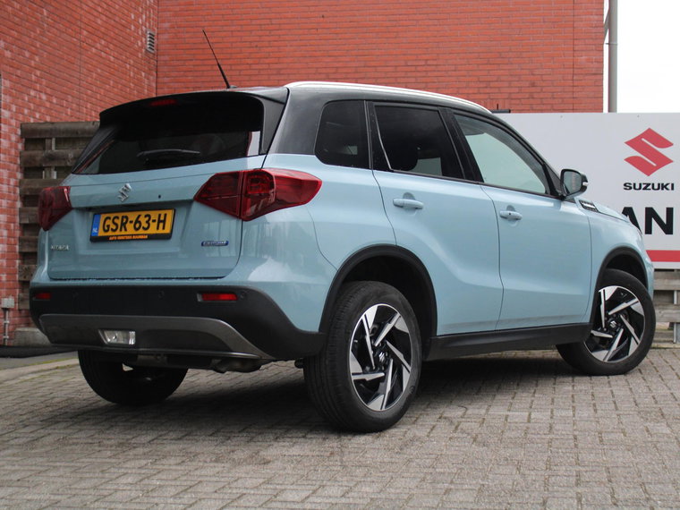 Vehicle Image 11