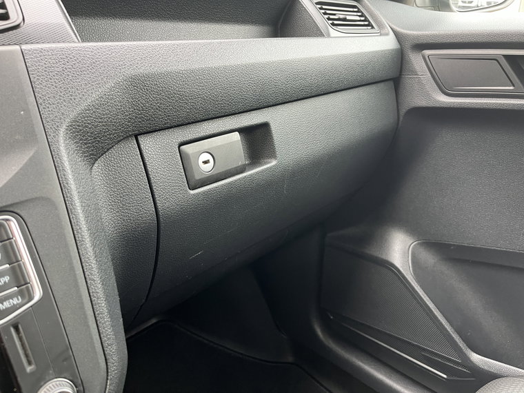 Vehicle Image 33