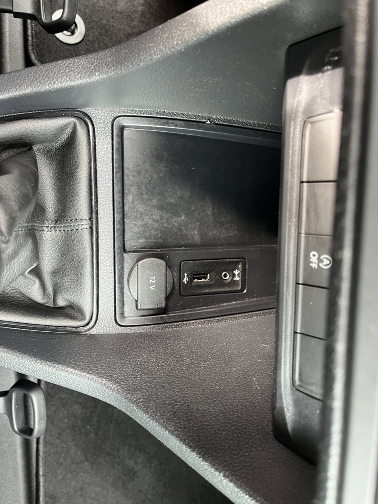 Vehicle Image 40
