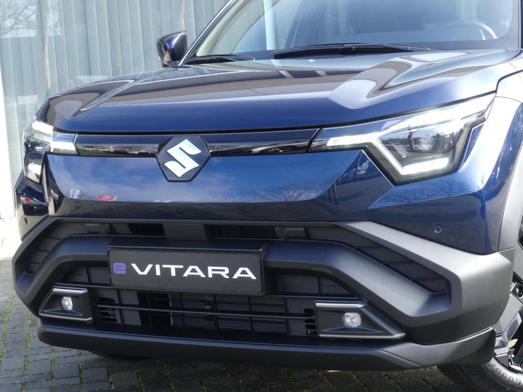 Vehicle Image 35