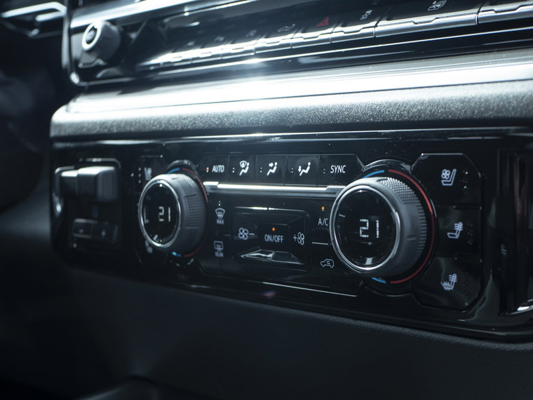 Vehicle Image 39