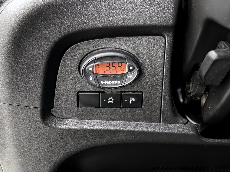 Vehicle Image 27