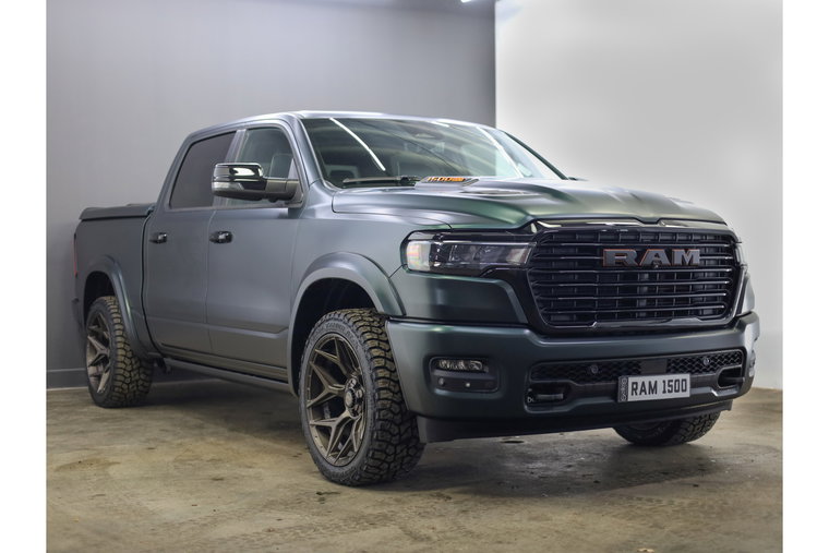 Vehicle Image 35