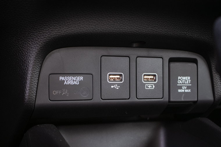 Vehicle Image 22