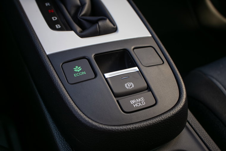 Vehicle Image 24