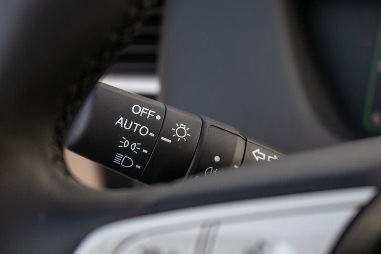 Vehicle Image 35
