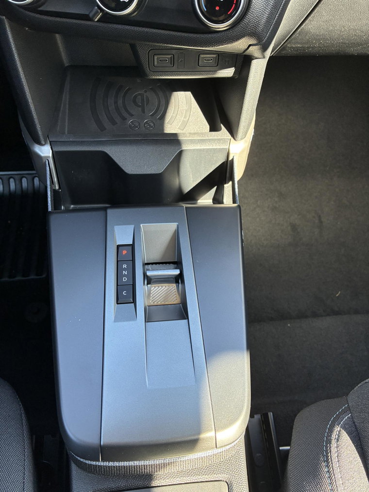 Vehicle Image 36