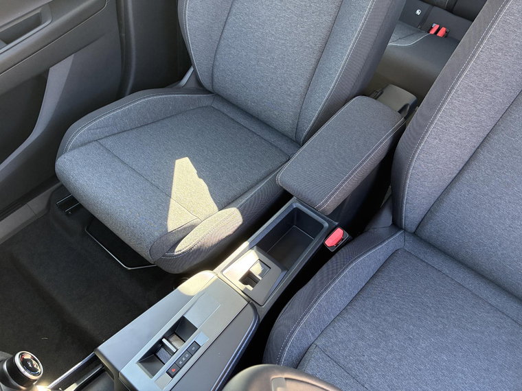 Vehicle Image 39