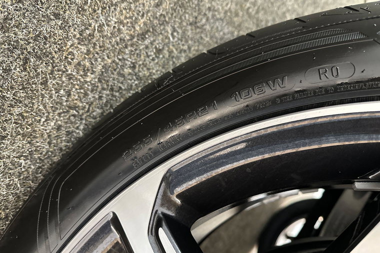 Vehicle Image 33