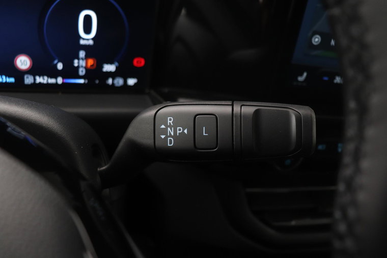 Vehicle Image 42