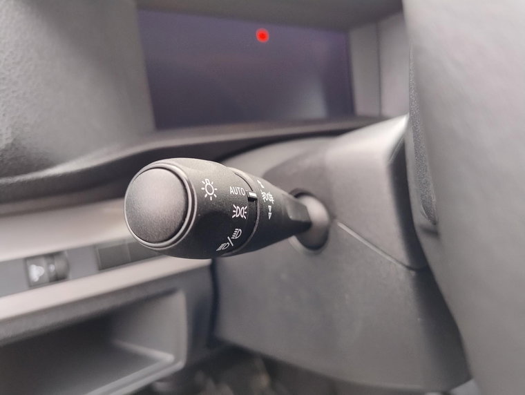 Vehicle Image 37