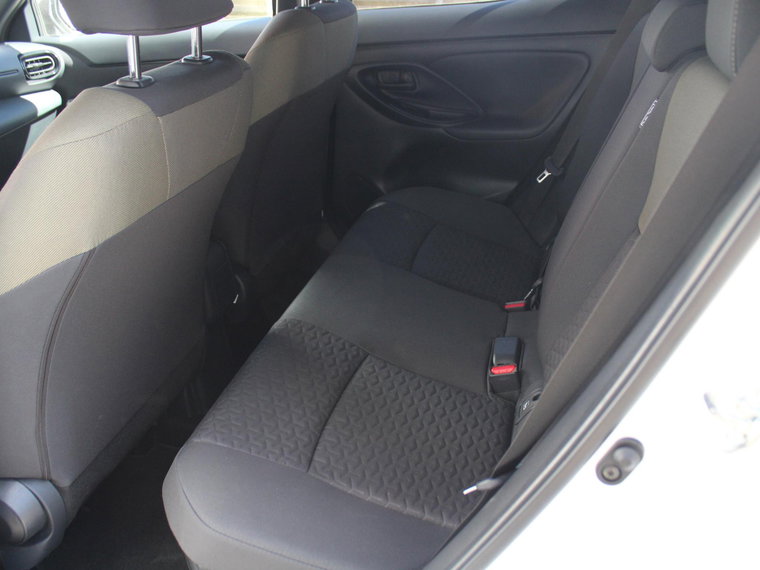 Vehicle Image 14