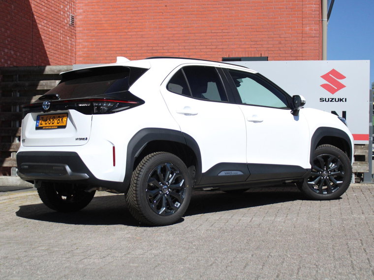 Vehicle Image 10
