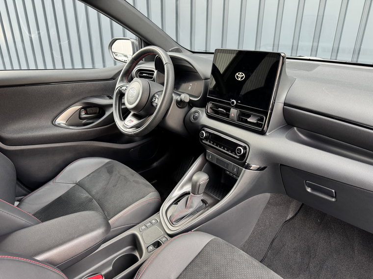 Vehicle Image 20