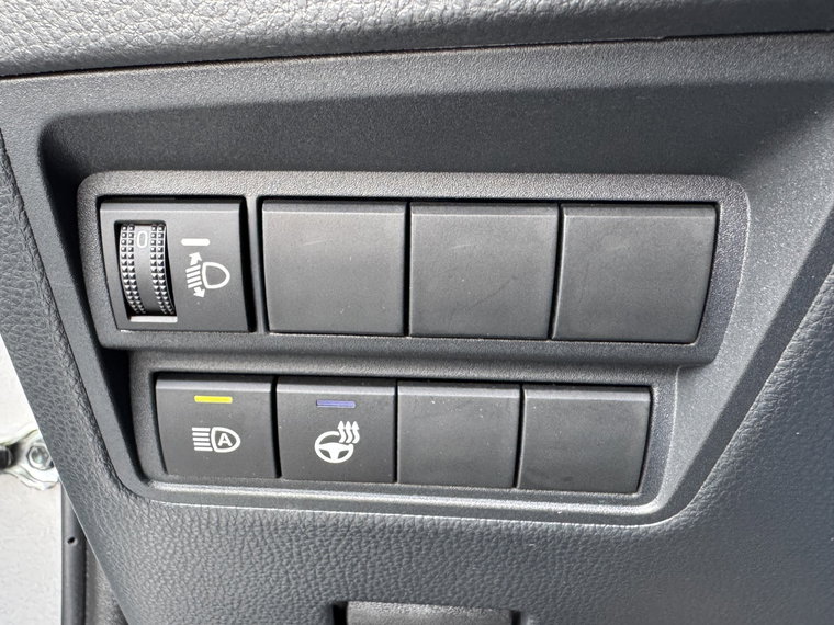 Vehicle Image 36