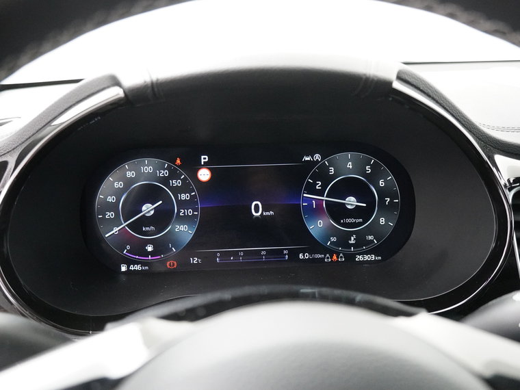 Vehicle Image 23