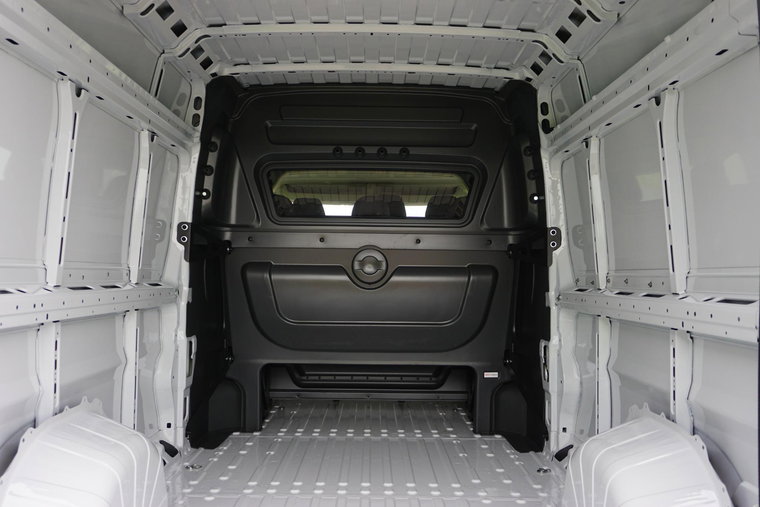 Vehicle Image 38