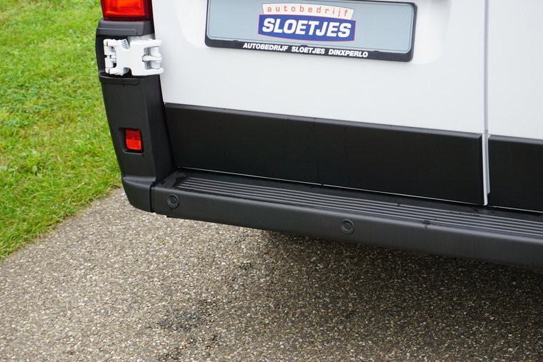 Vehicle Image 40