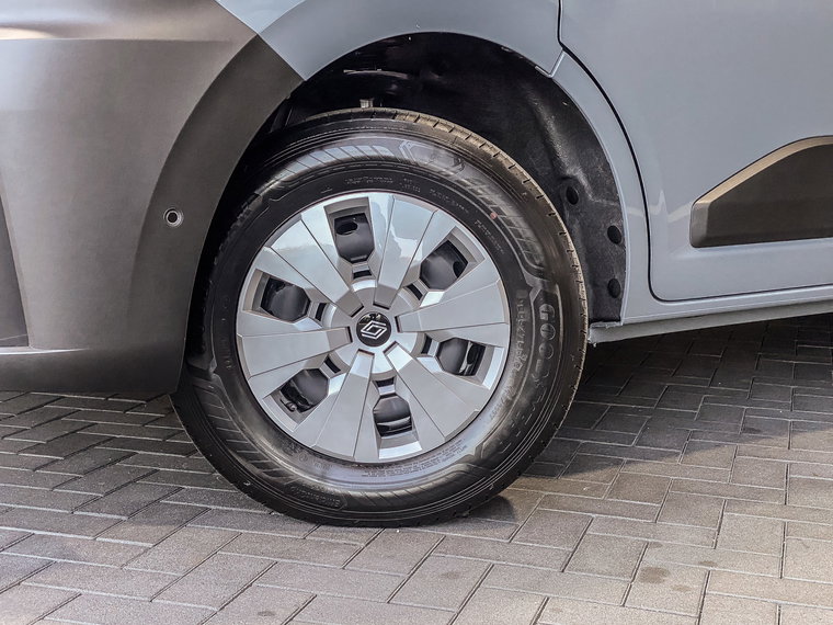 Vehicle Image 40