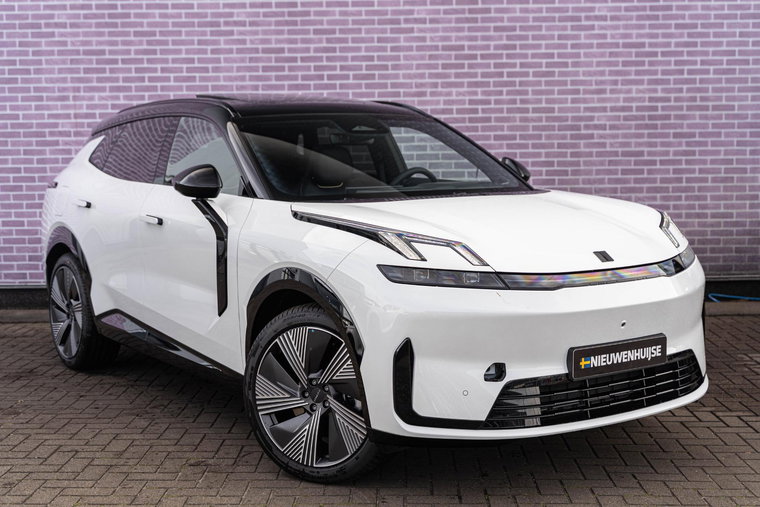 Vehicle Image 32