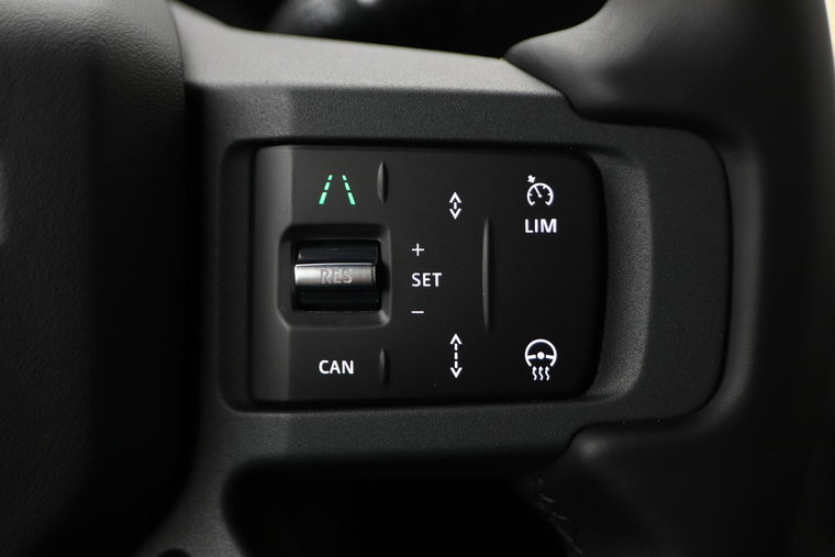 Vehicle Image 35