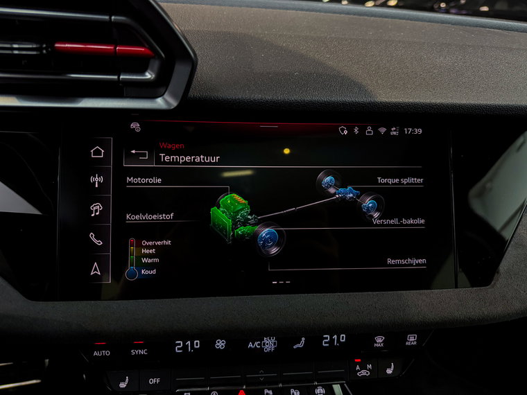 Vehicle Image 38