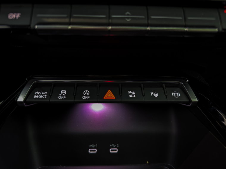 Vehicle Image 46