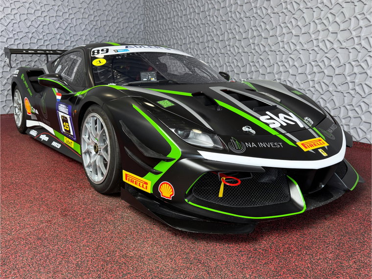Vehicle Image 24