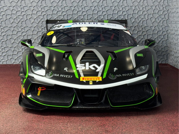 Vehicle Image 6