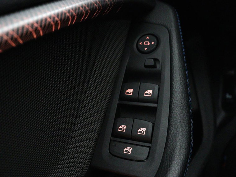 Vehicle Image 39