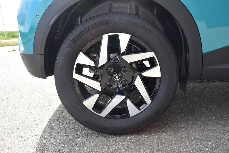Vehicle Image 36