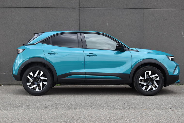 Vehicle Image 46