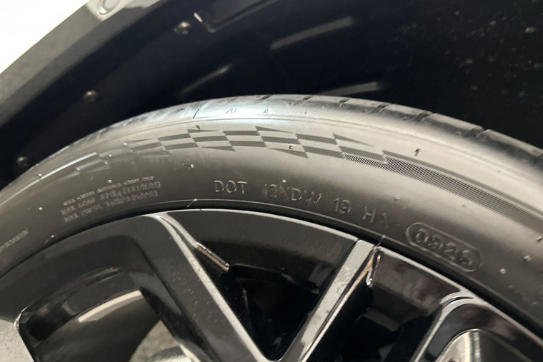 Vehicle Image 37