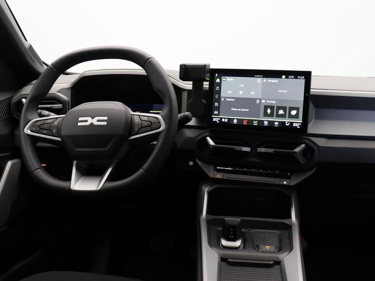 Vehicle Image 24